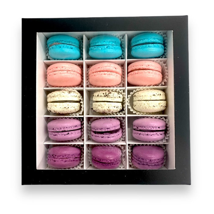 Luxe macaronsbox met 15 macarons (zelf samenstellen)