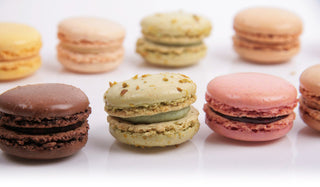 Macarons de Paris 14 stuks in luxe doosje - Macaronstore.nl